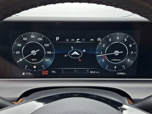 Used 2024 Kia Seltos EX AWD/4WD image 22