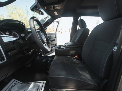 Used 2024 RAM 1500 Classic Warlock image 15