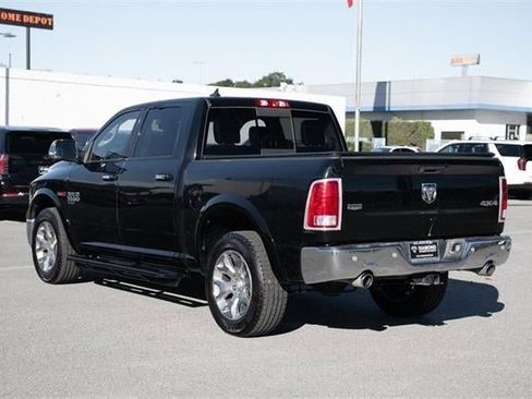 Used 2019 RAM 1500 Laramie w/ Convenience Group image 15