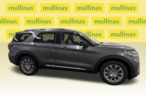 New 2026 Ford Explorer Platinum image 2