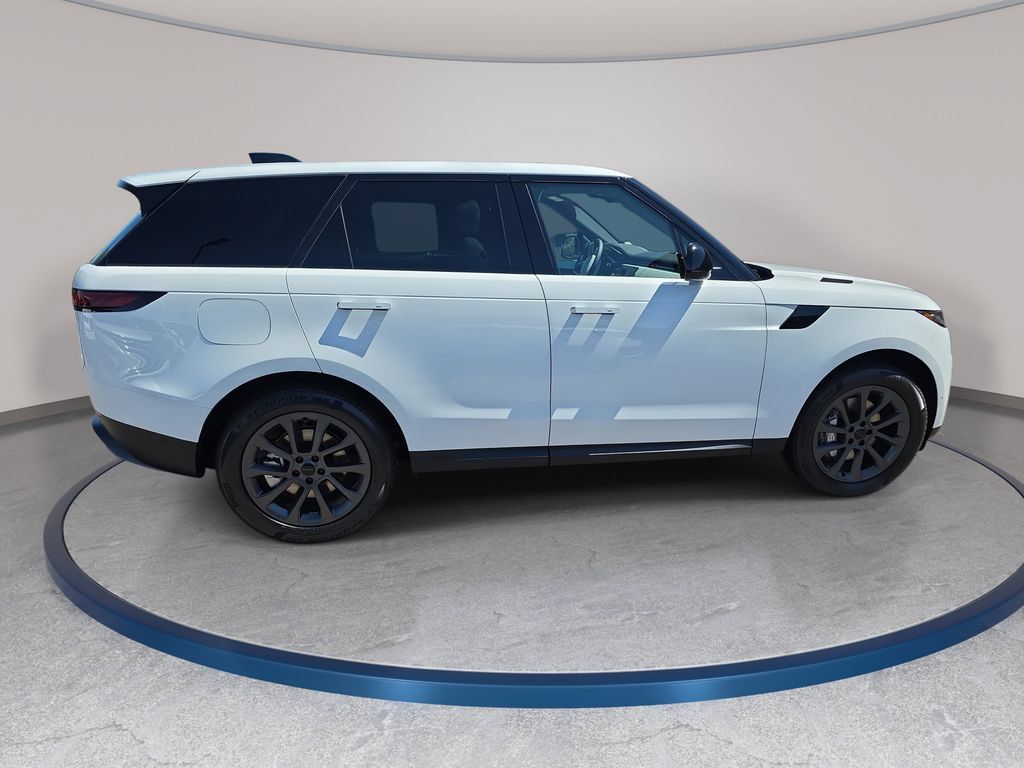 New 2026 Land Rover Range Rover Sport SE AWD/4WD image 4