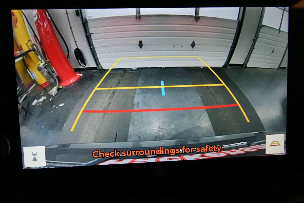 Used 2023 Toyota RAV4 XLE Premium AWD/4WD image 17