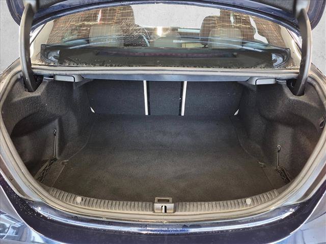Used 2019 Mercedes-Benz C 300 Sedan image 5