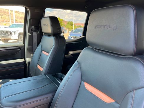 Used 2025 GMC Sierra 1500 AT4 AWD/4WD image 18