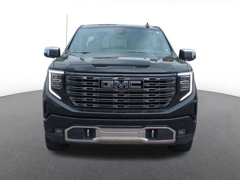 Used 2025 GMC Sierra 1500 Denali Ultimate AWD/4WD image 9