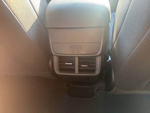 New 2026 Chevrolet Equinox LT image 14