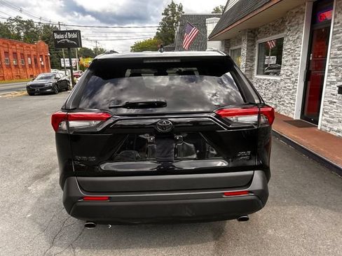 Used 2020 Toyota RAV4 XLE w/ All Weather Liner Package AWD/4WD image 6