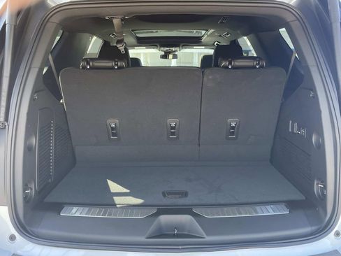 New 2026 Chevrolet Tahoe Premier w/ Sun And Tow Package AWD/4WD image 10