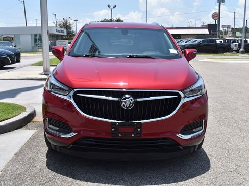 Used 2020 Buick Enclave Essence AWD/4WD image 19