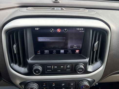 Used 2015 GMC Canyon SLT image 22