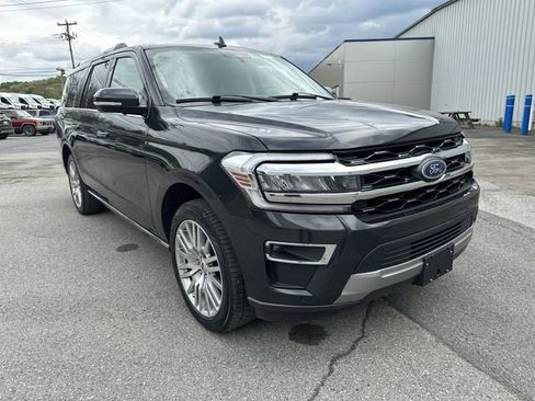 Used 2024 Ford Expedition Max Limited AWD/4WD image 11