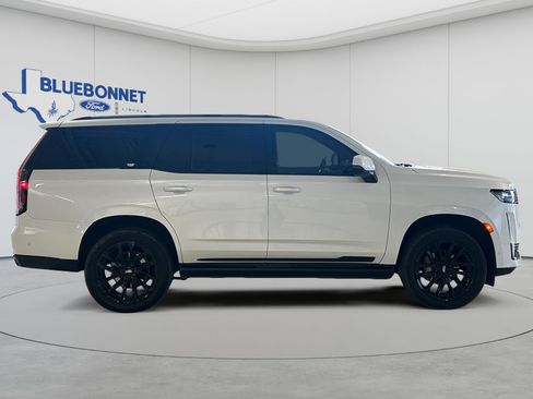 Used 2024 Cadillac Escalade Sport w/ LPO, ONYX Package AWD/4WD image 4