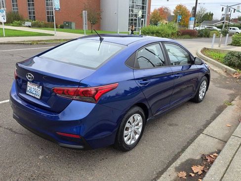 Used 2019 Hyundai Accent SE image 5