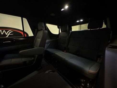 Used 2026 GMC Yukon AT4 image 12