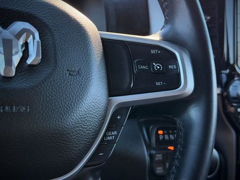 Used 2021 RAM 1500 Big Horn image 32