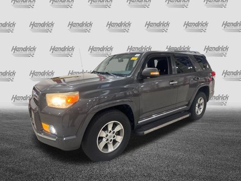 Used 2012 Toyota 4Runner SR5 RWD image 3