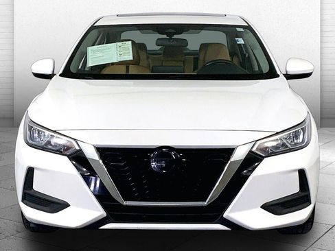 Used 2022 Nissan Sentra SV w/ SV Premium Package image 2