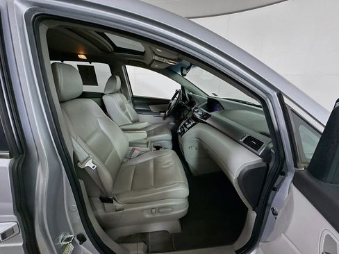 Used 2011 Honda Odyssey EX-L image 32
