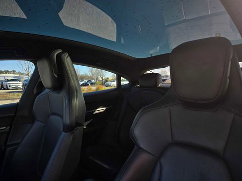 Used 2020 Porsche Taycan Turbo S image 23