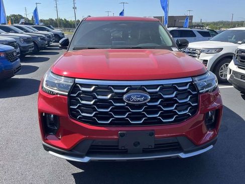 New 2026 Ford Explorer Platinum AWD/4WD image 2
