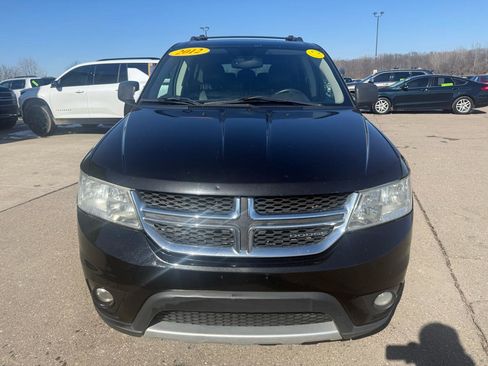 Used 2012 Dodge Journey R/T w/ Flexible Seating Group image 2