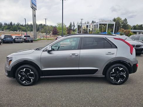 Certified 2023 Kia Niro Wind FWD image 8