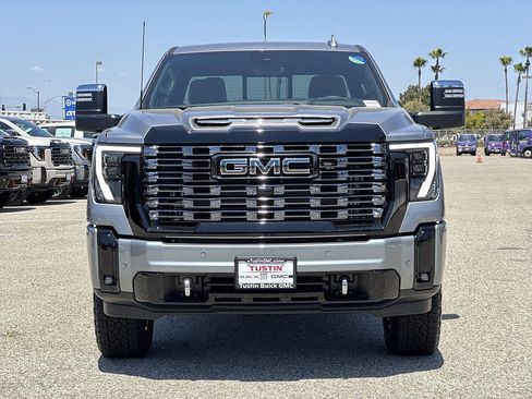 New 2026 GMC Sierra 2500 Denali Ultimate w/ Max Trailering Package AWD/4WD image 2