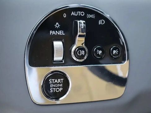 Used 2026 Rolls-Royce Cullinan AWD/4WD image 22
