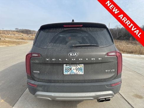 Used 2021 Kia Telluride EX w/ EX Premium Package image 4