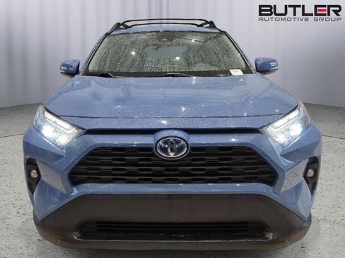 Used 2023 Toyota RAV4 AWD Hybrid image 2