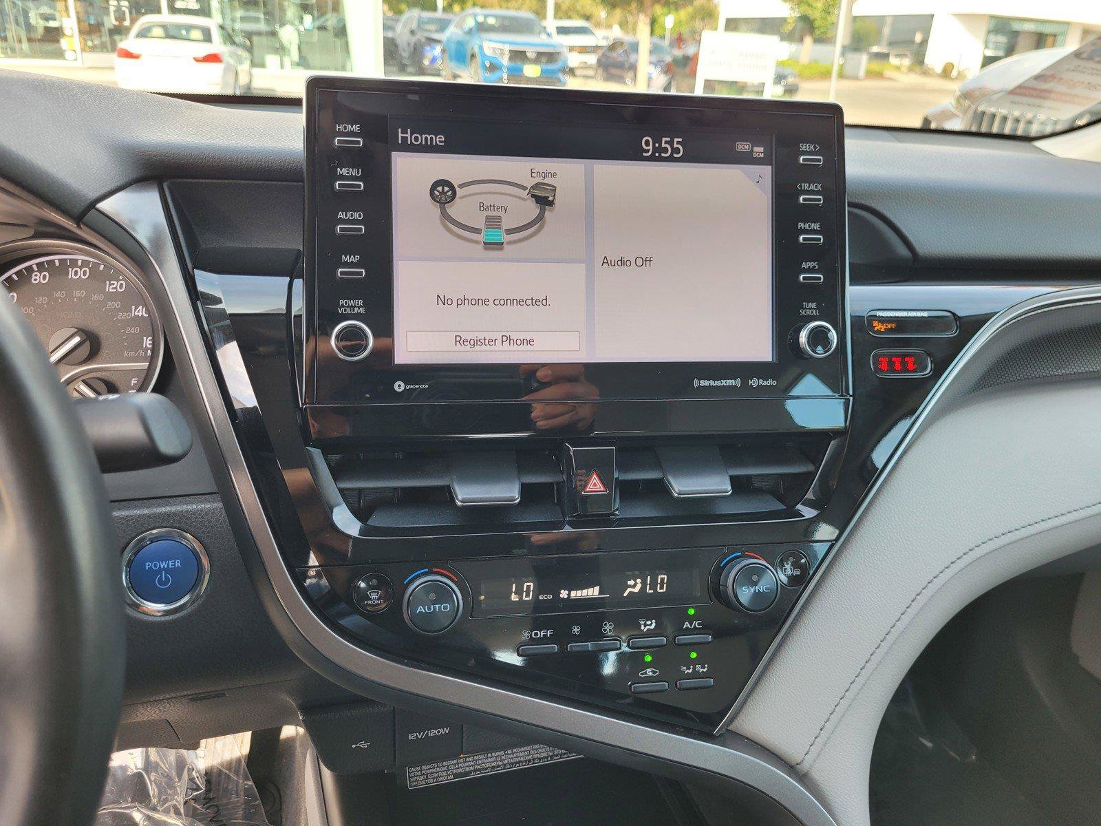 Used 2021 Toyota Camry XSE FWD image 26