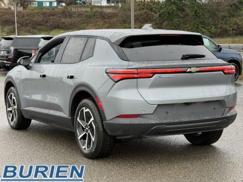 New 2026 Chevrolet Equinox EV LT image 3