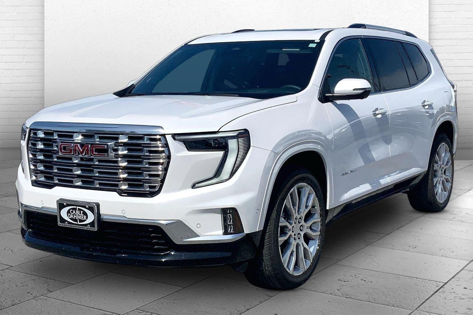 Used 2024 GMC Acadia Denali w/ Super Cruise Package AWD/4WD image 11