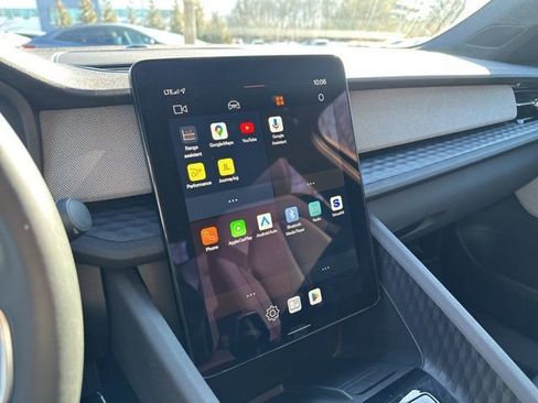 Used 2024 Polestar Polestar 2 image 21