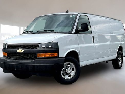 Used 2023 Chevrolet Express 2500 Extended w/ Driver Convenience Package RWD image 3