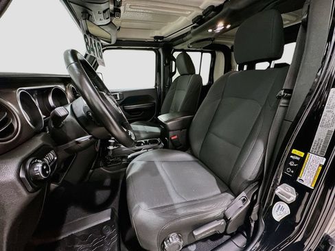 Used 2020 Jeep Gladiator Sport w/ Quick Order Package 24S AWD/4WD image 19