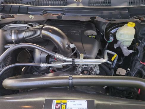 Used 2015 RAM 1500 Outdoorsman image 15