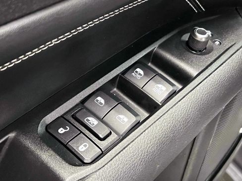 Used 2022 Jeep Compass Latitude AWD/4WD image 18