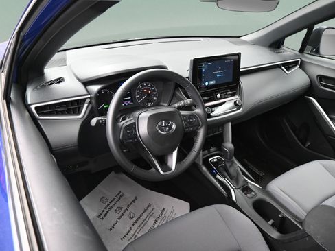 Used 2024 Toyota Corolla Cross AWD Hybrid image 35