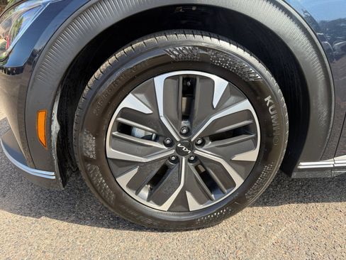 Used 2024 Kia EV6 Light AWD/4WD image 24