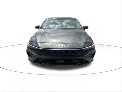 New 2026 Hyundai Elantra SEL Sport FWD image 8