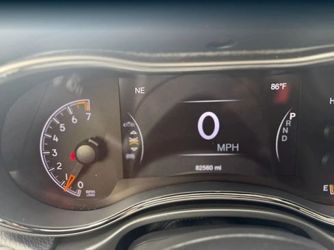 Used 2020 Jeep Grand Cherokee Limited X AWD/4WD image 28