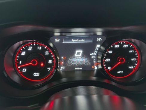 Used 2021 Dodge Charger SXT w/ Blacktop Package image 18