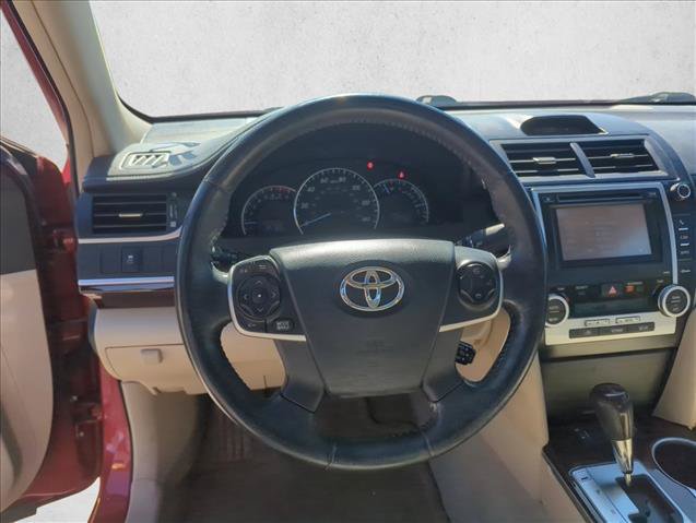 Used 2013 Toyota Camry XLE FWD image 23