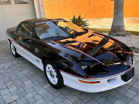 Used 1993 Chevrolet Camaro Z28 RWD image 34