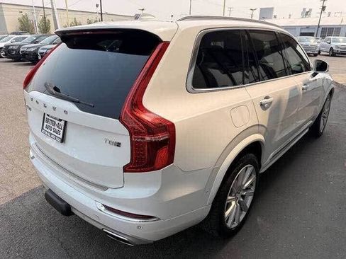 Used 2017 Volvo XC90 T8 Inscription AWD/4WD image 3