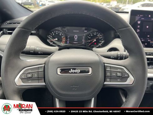 Used 2023 Jeep Compass Limited w/ Sun and Sound Group AWD/4WD image 19