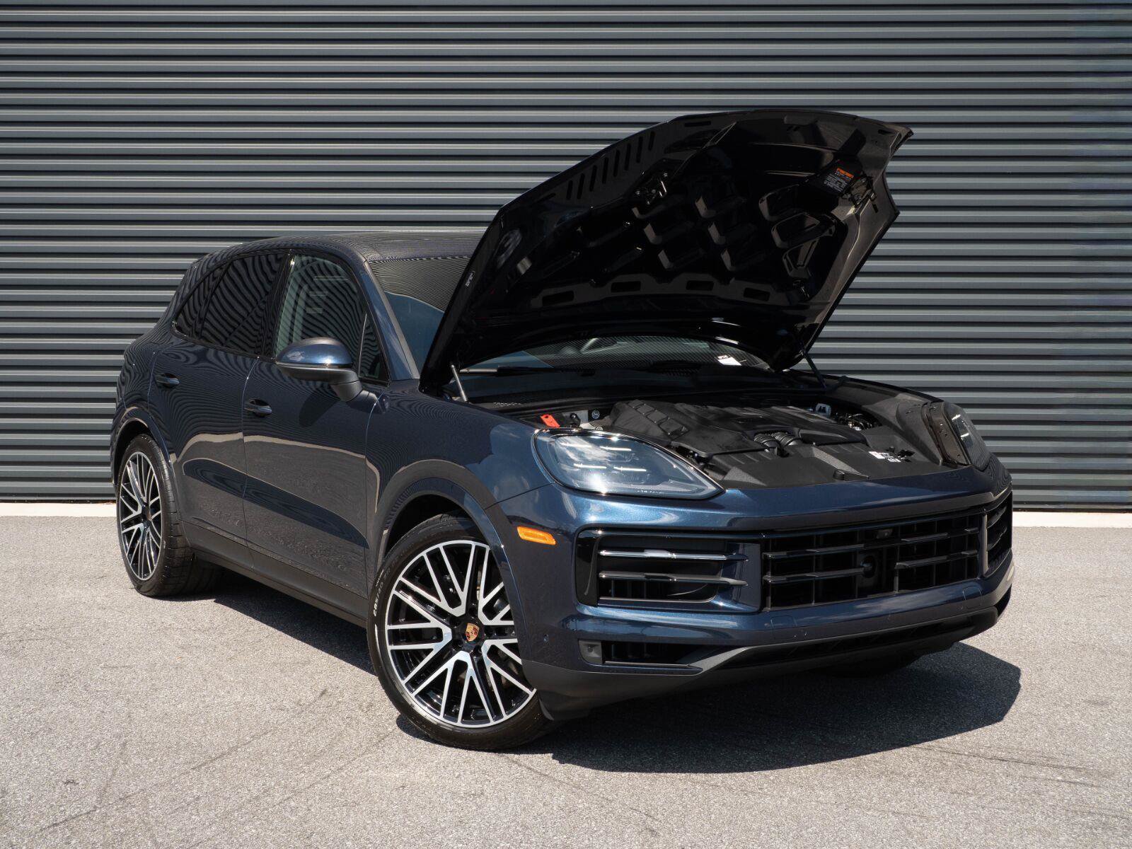 Used 2026 Porsche Cayenne S AWD/4WD image 34