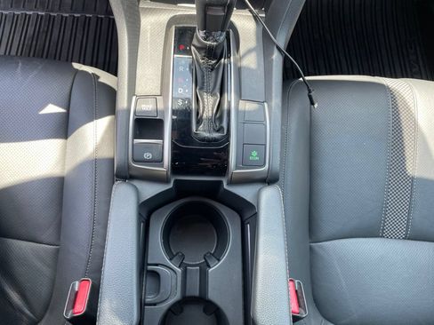 Used 2020 Honda Civic Sport Touring image 12