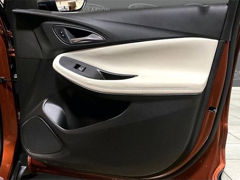 Used 2021 Buick Encore GX Select image 12